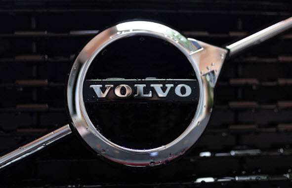Dlaczego szwedzka marka Volvo pozostaje w czołówce technologii motoryzacyjnych?